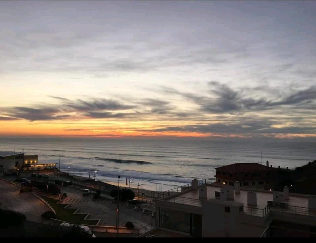 T1 Praia Areia Branca Lourinha  Exterior photo