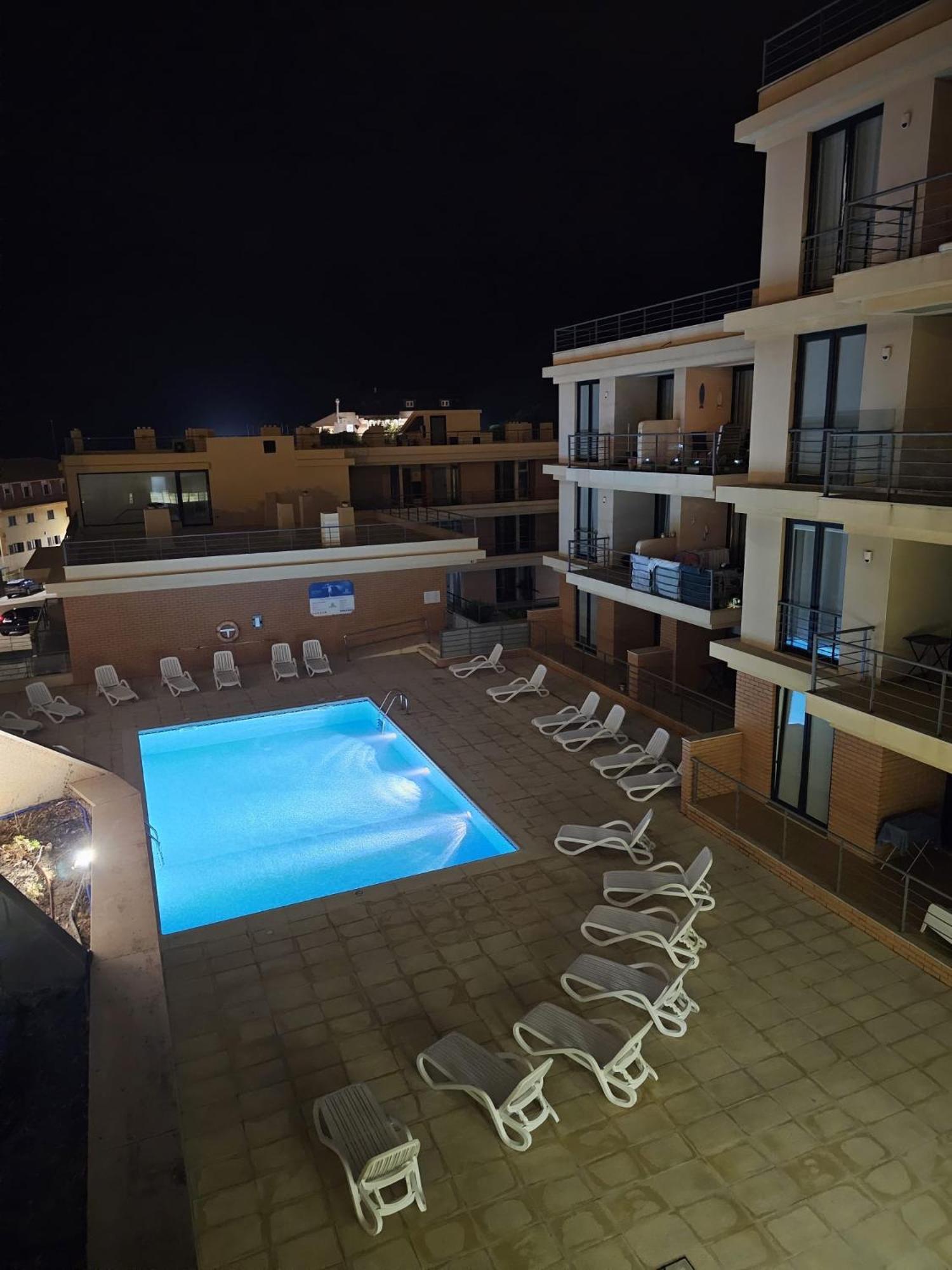 T1 Praia Areia Branca Lourinha  Exterior photo